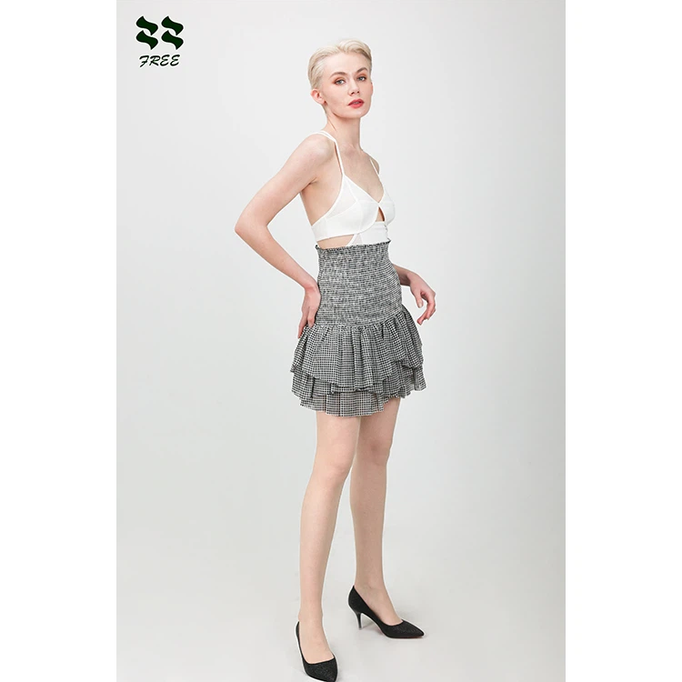 파티용 프릴이 달린 섹시하고 귀여운 짧은 스커트